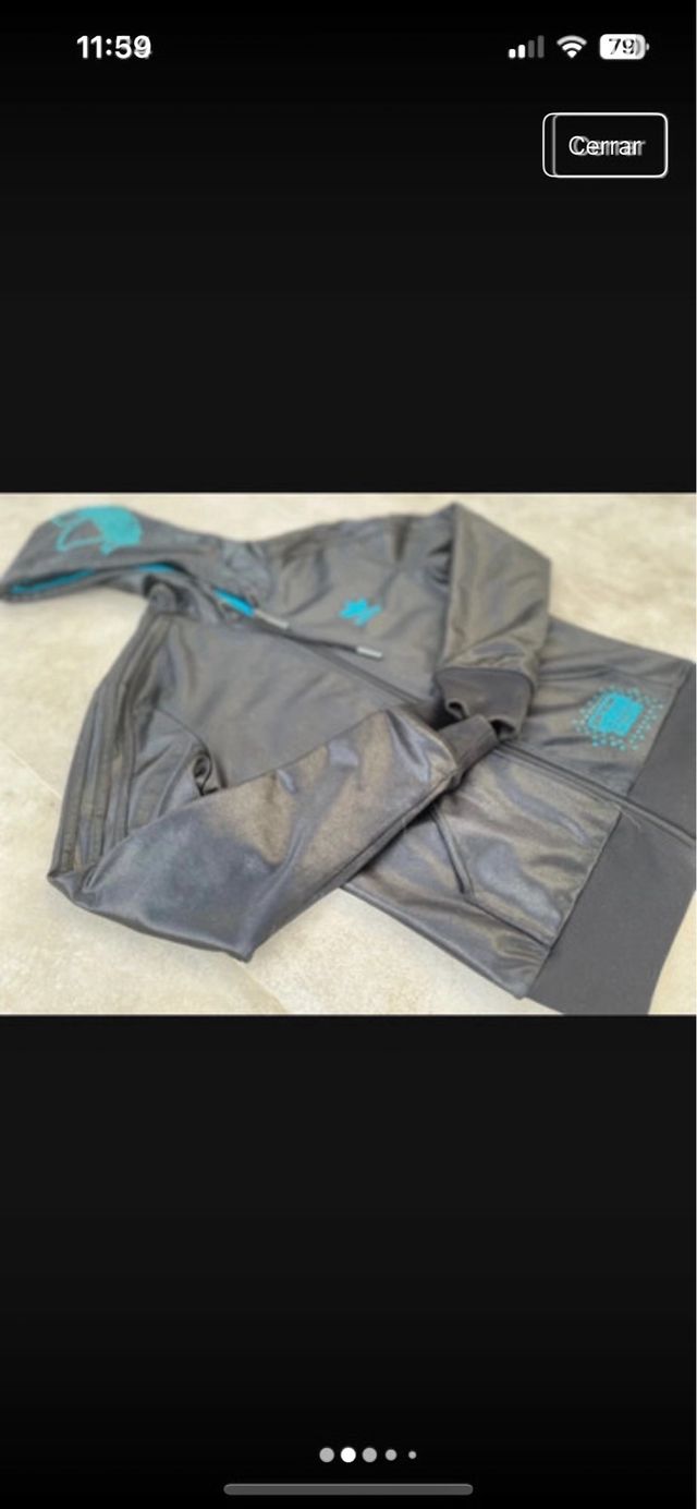 Chaqueta Adidas Negra y Azul Talla XS