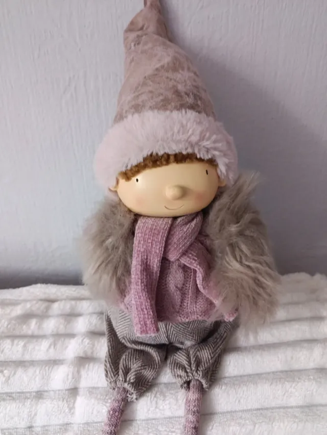 Boneca de Natal com Chapéu e Lenço