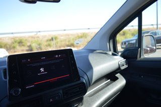 PEUGEOT Partner 1.5BlueHDI Pro Standard 600kg 75