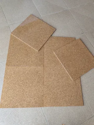 Losetas de corcho para suelo barnizado