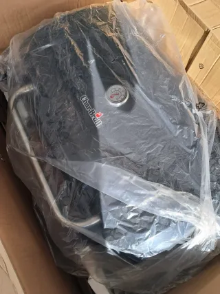 Barbacoa híbrida de 4 quemadores Char-Broil