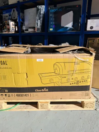 Barbacoa híbrida de 4 quemadores Char-Broil