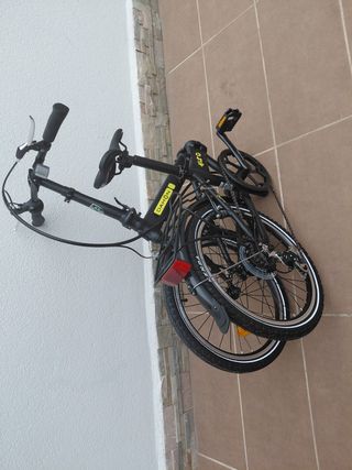 Bicicleta plegable DAHON HIT D6 Negra