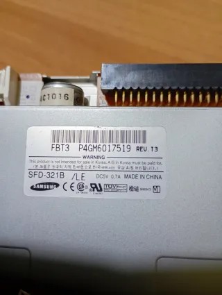 FLOPPY DISK 3.5 SAMSUNG SFD-321B