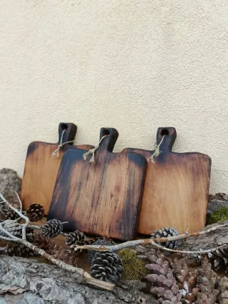 Taglieri in legno fatti a mano