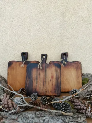 Taglieri in legno fatti a mano