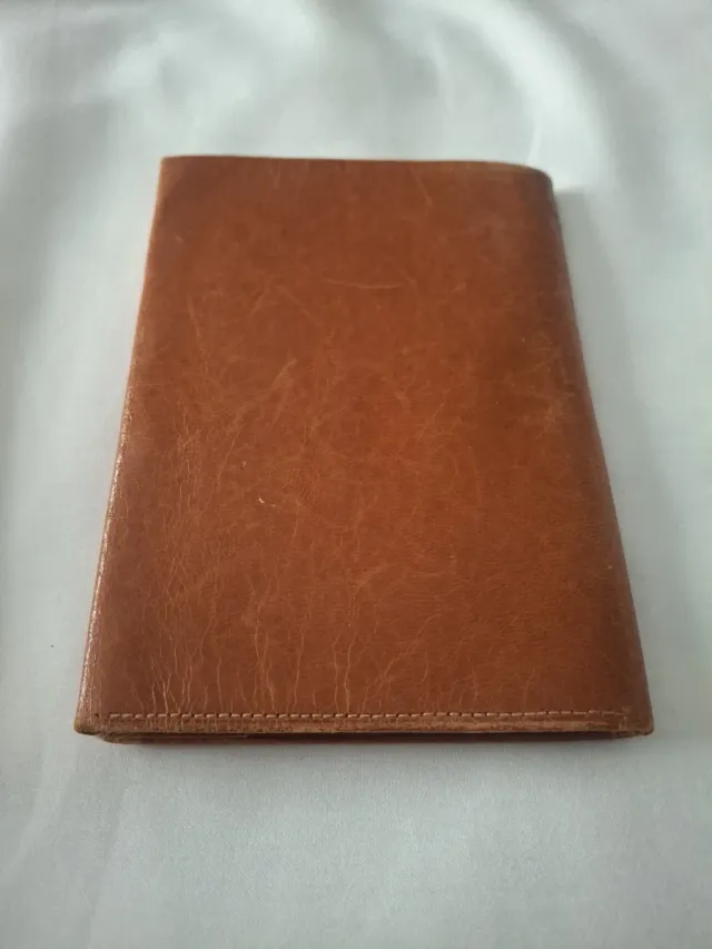 Cartera de piel pintada a mano de Marruecos