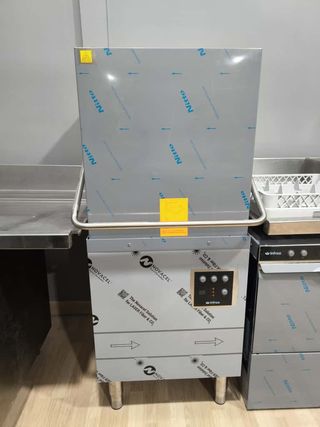 Lavavajillas industrial