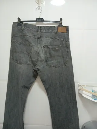 Oferta Pantalones vaqueros Armani Jeans grises