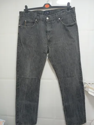 Oferta Pantalones vaqueros Armani Jeans grises
