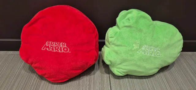 Cojines Super Mario Bros (Mario y Yoshi)