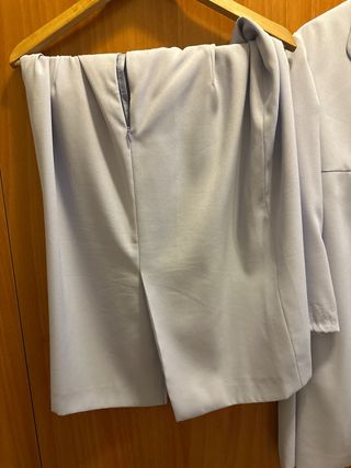 Traje de chaqueta y vestido mujer