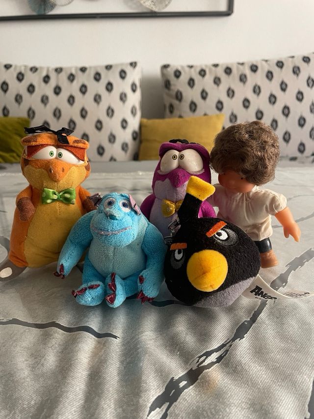 Lote familias de muñecos