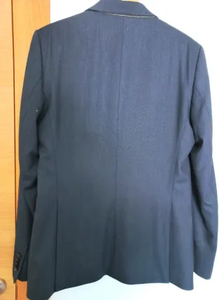 Chaqueta azul de traje de hombre. Zara hombre