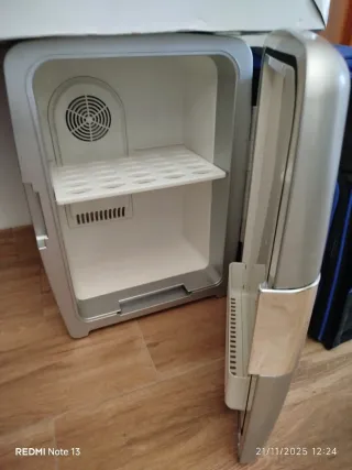 Mini Frigorífico 12V / 220V