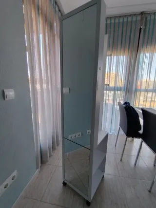 Mueble Espejo Joyero y Ropa