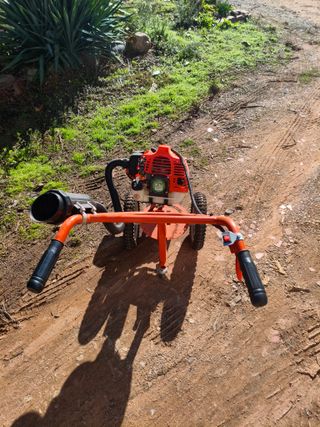 Desbrozadora 52cc con ruedas
