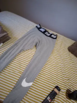 Leggings Nike Mujer Gris Talla M