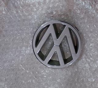 Emblema Rejilla VW Polo