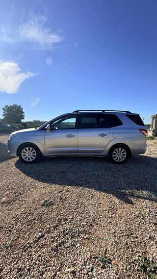 Ssangyong Rodius 2.0TD Xdi Limited