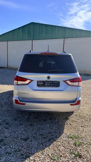 Ssangyong Rodius 2.0TD Xdi Limited