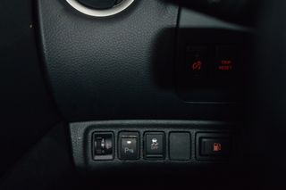 NISSAN Navara 2.3dCi DCb. N-Guard Aut. 190