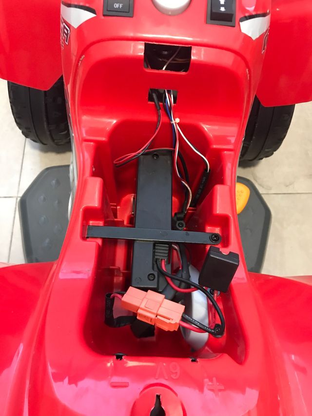 Quad eléctrico infantil Mega ATV