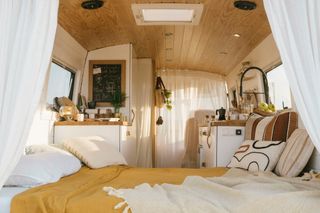 Mercedes-Benz 407D 1982 Camper