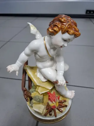 Figura de ángel Algora