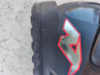 Conjunto de Botas de esquí Nordica, palos y esquís