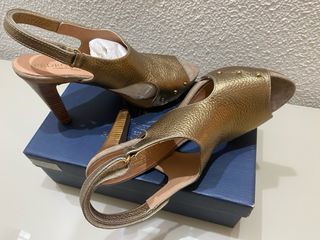 Sandalias Pedro Miralles Doradas Tacón