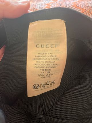 Gorra Gucci GG Negra y Gris