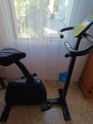 EL regalo ideal. Bicicleta Estática Domyos 500