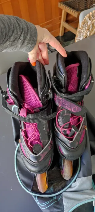 Patines en línea Oxelo rosas y negros