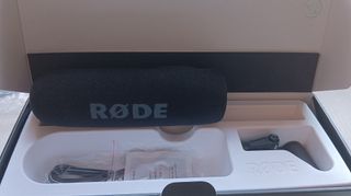 Micrófono RØDE NTG4+ Shotgun Batería Litio