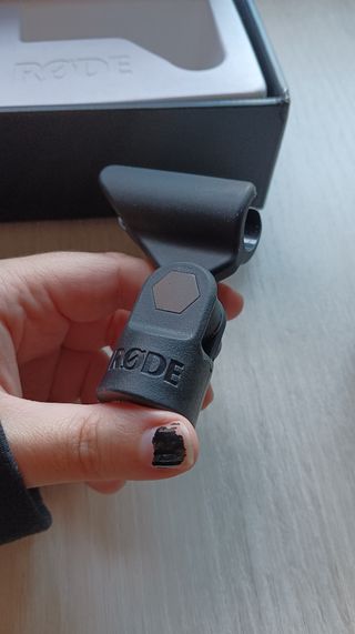 Micrófono RØDE NTG4+ Shotgun Batería Litio