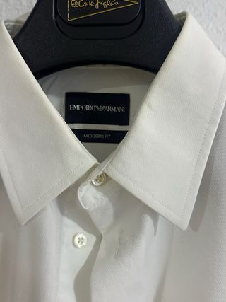 Traje Armani Negro Talla M + Camisa y Corbata