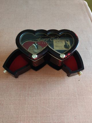 Joyero musical corazones