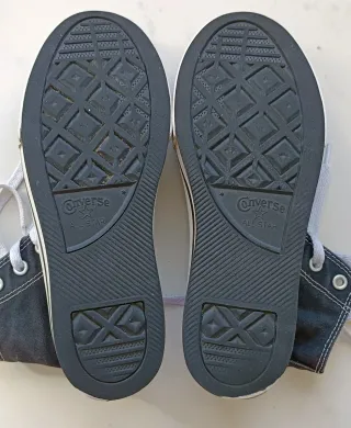 Converse Chuck Taylor All Star.