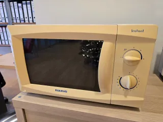 Microondas Taurus Instant