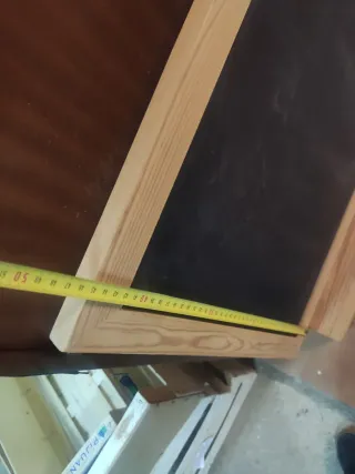 Pizarra de madera con caballete