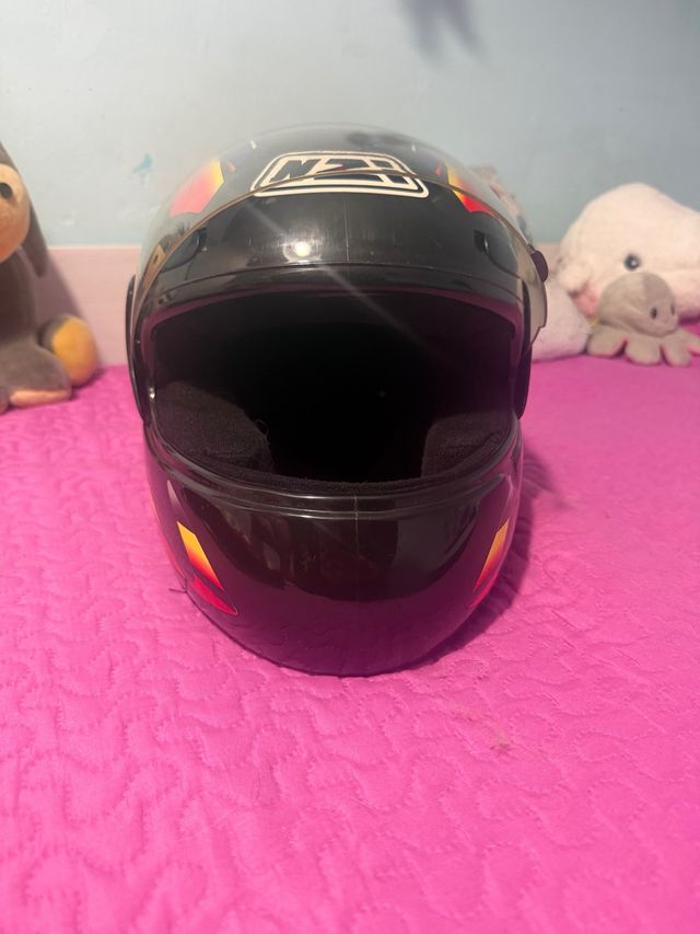 Casco de moto NZI negro