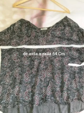 Eiza Blusa Túnica Paisley Gris Oscuro 3/4