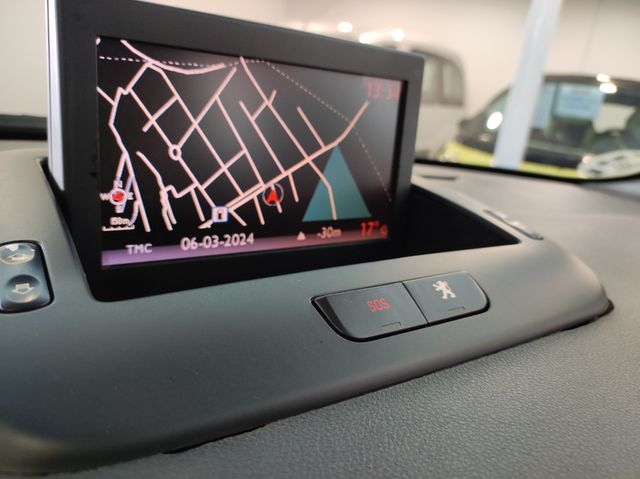 Peugeot 5008 Allure 1.6 e-HDI 112 FAP CMP B.Lion