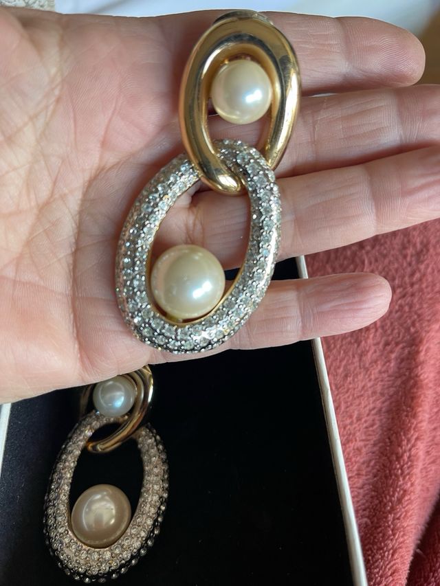 Orecchini vintage Valentino perle e strass