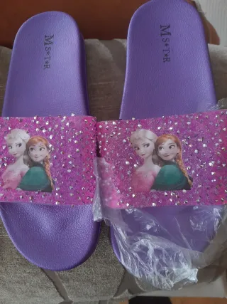 Chanclas Moradas Frozen M S T R