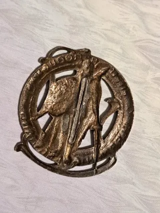 Spilla Distintivo Vintage   Pneumatici Bergougnan