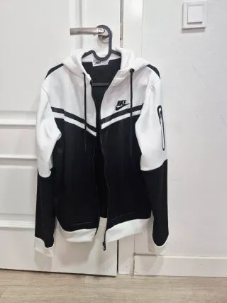 Chaqueta Nike S Blanca y Negra