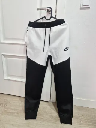 Chaqueta Nike S Blanca y Negra