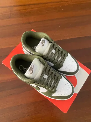 Nike Dunk Olive Green White